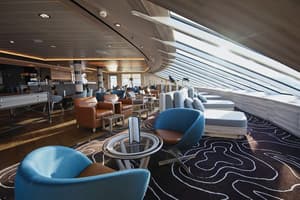Hurtigruten MS Fridtjof Nansen Explorer Lounge 3.JPG